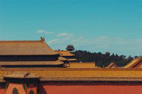 O Templo de Yanshan: Uma Joia Arquivística Embutida em Montanhas Majestosa!